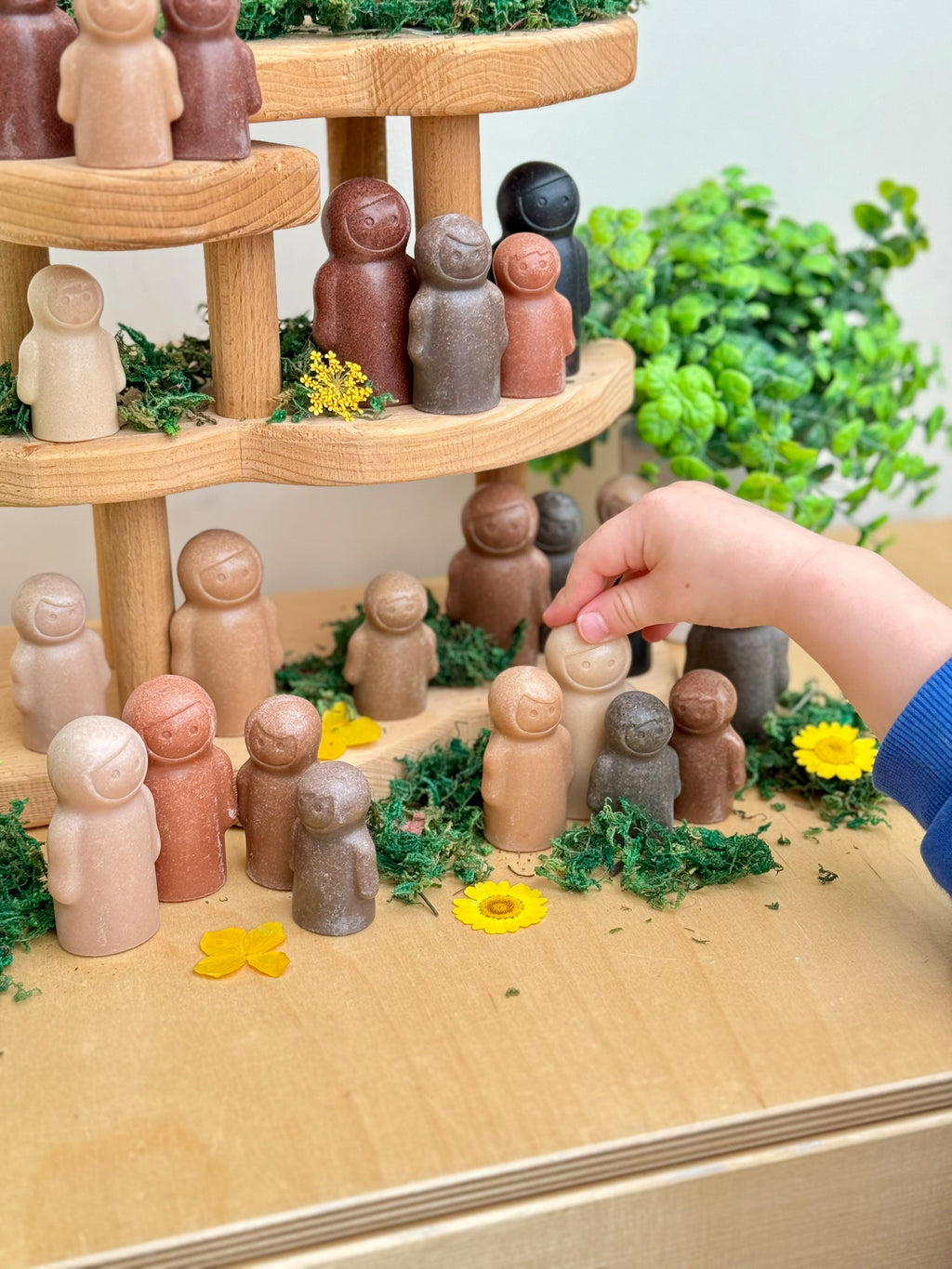 Little People Like Me - Families