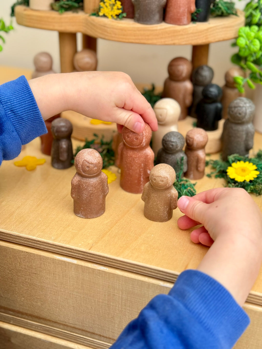 Little People Like Me - Families