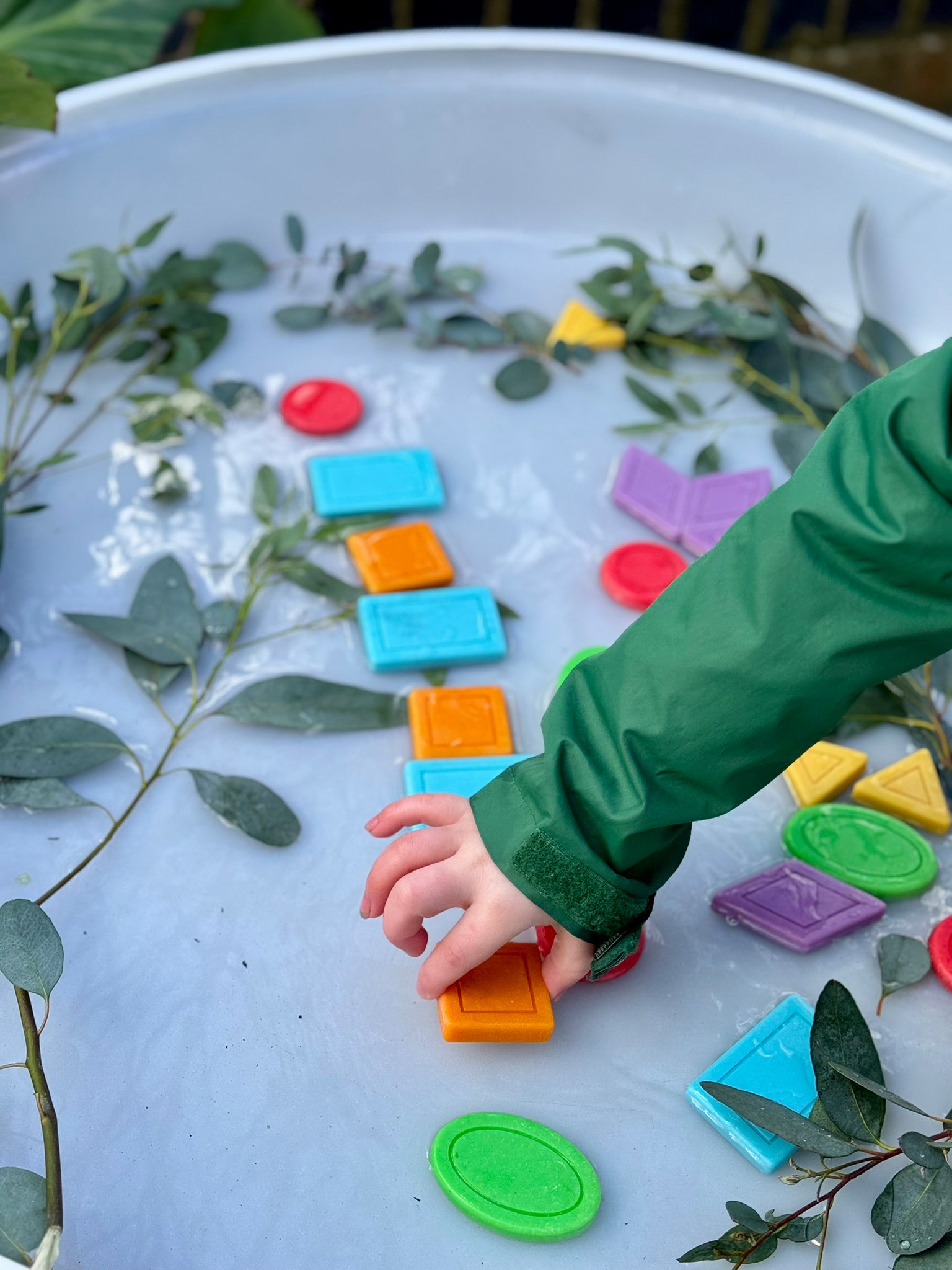 Shape and Colour Stones