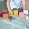 tickit®  SiliSoft Dorpsblokken (Aarde) - Set van 16 + dienblad