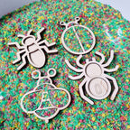 Houten mini vulvormen set insecten