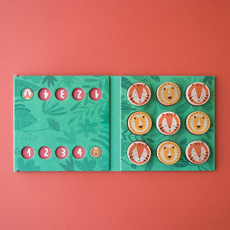 Family game - Lion and tiger tic tac toe