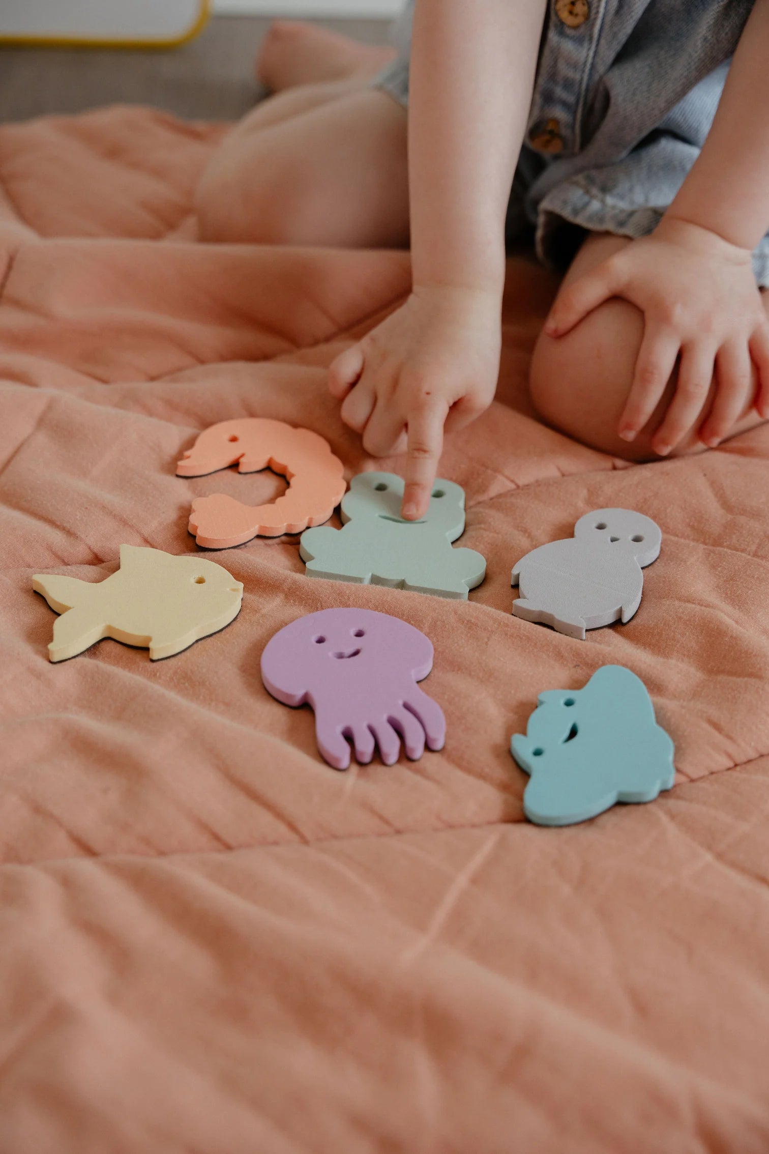 Magnetic Water Animals