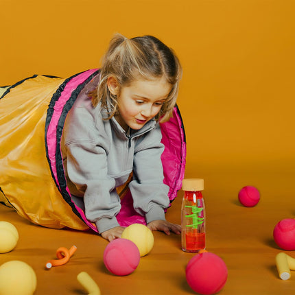 Petit Boum – Sensorische fles – Spiraal Roze