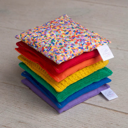 Little Botanic Sensorische pittenzakjes - Regenboog + super confetti- 7 stuks