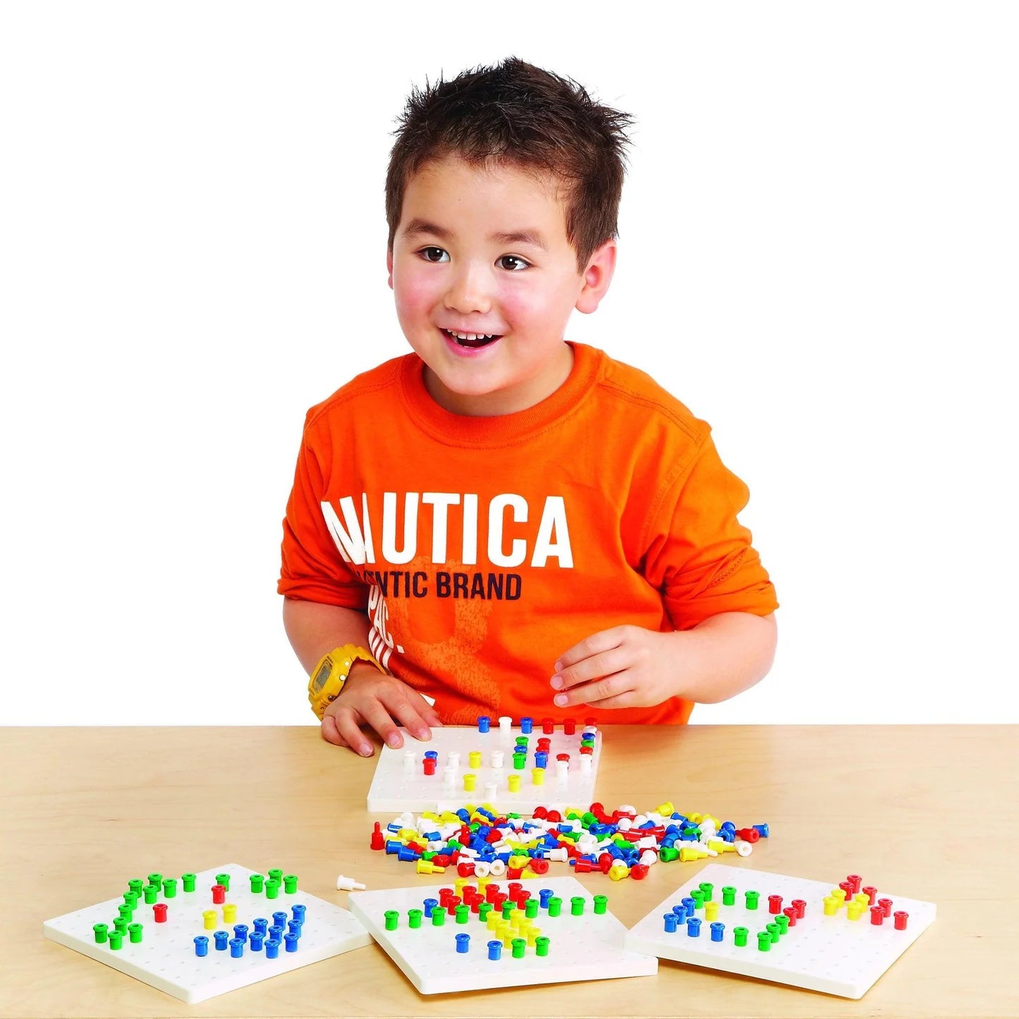 EDX pegs en peg bord