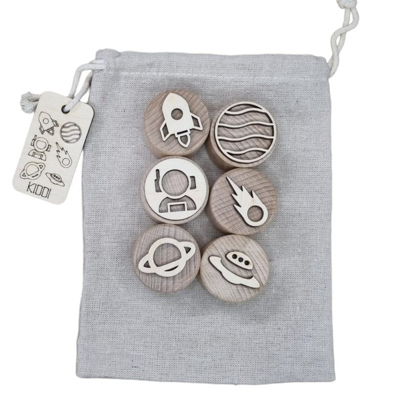 Houten stempelset ruimtevaart