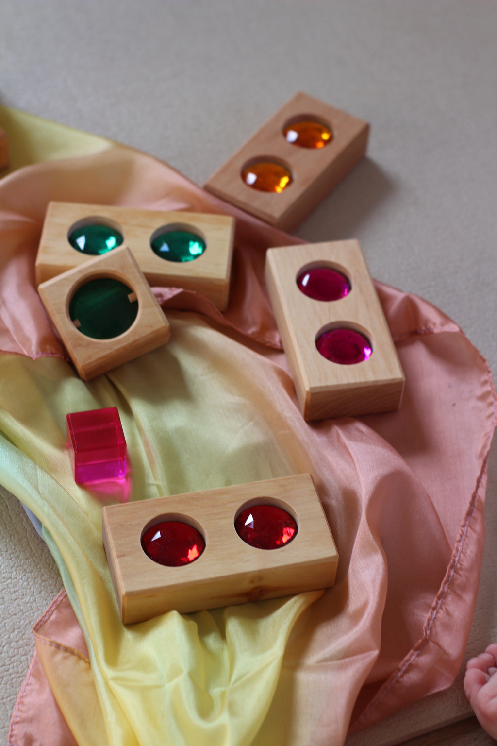 Small Colour Track with Lucent Cubes 45 Pieces