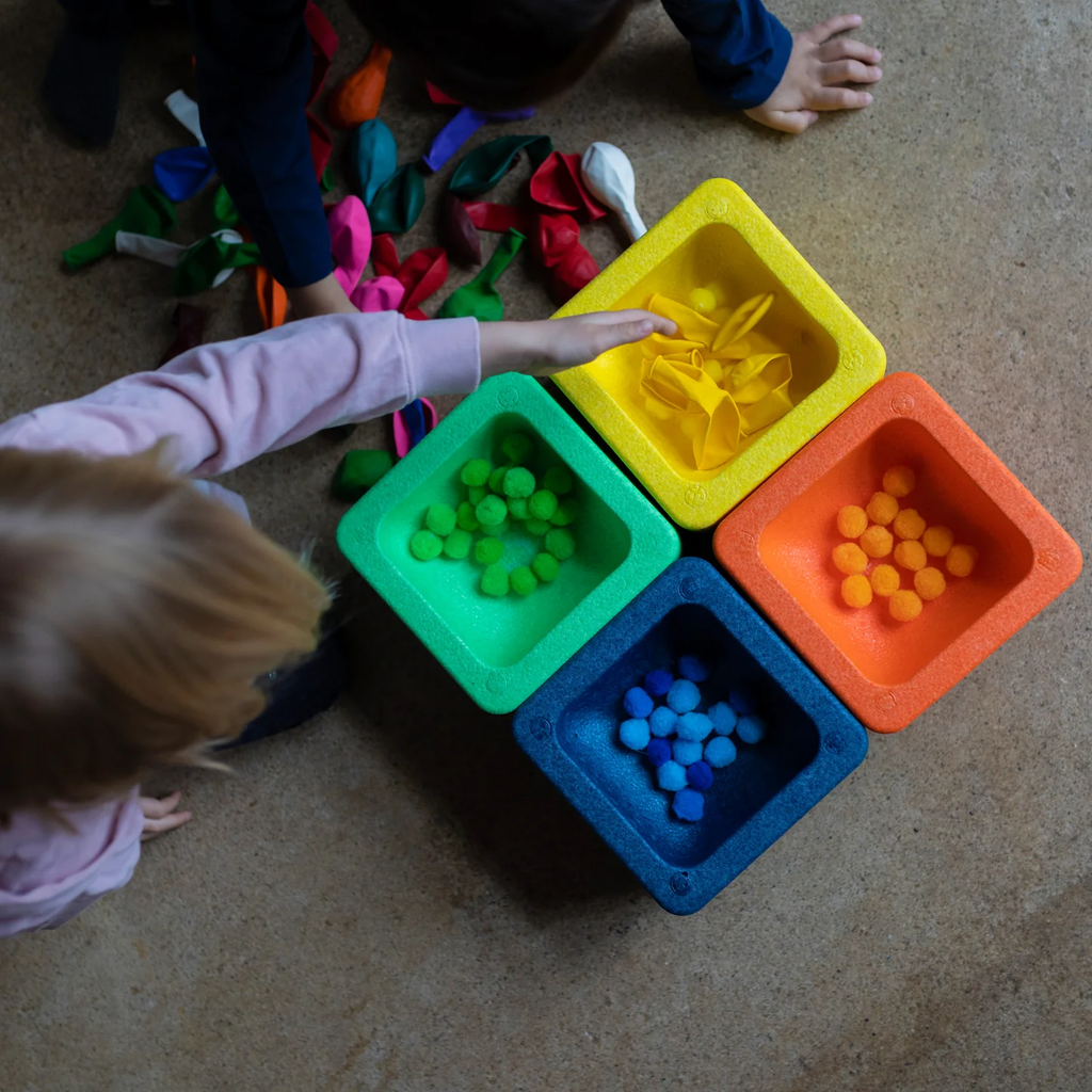 Lille Fest * 4-delige set  kleur Tomke