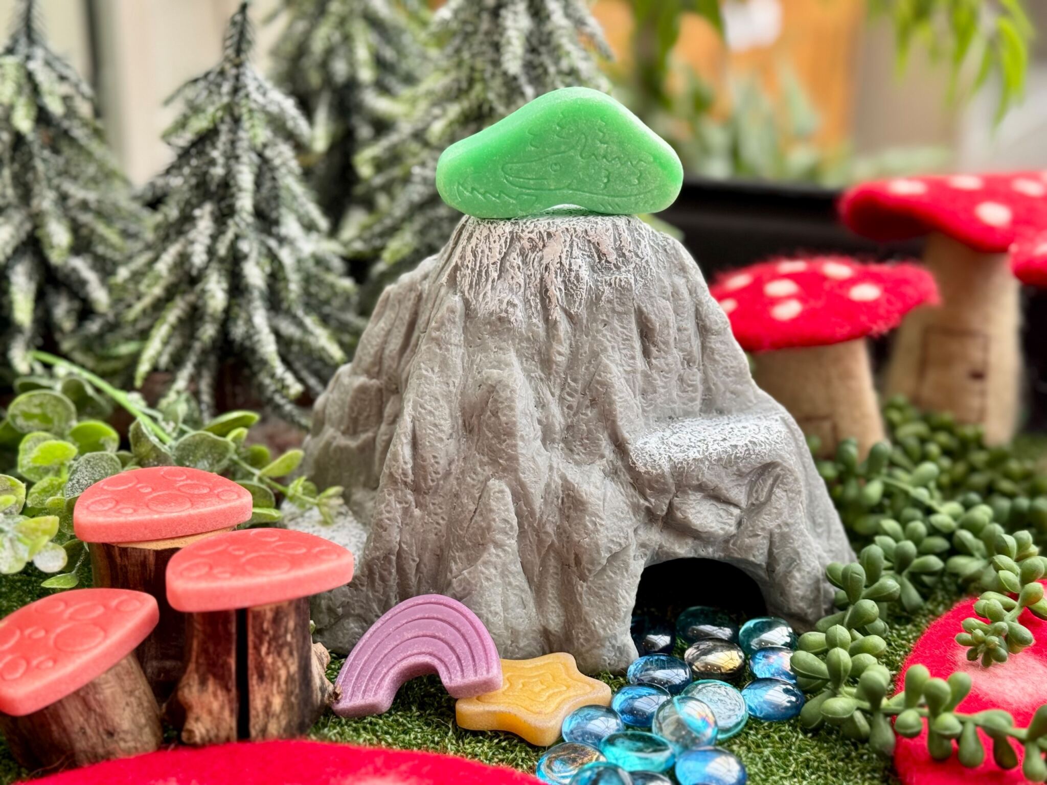 Play Mountain