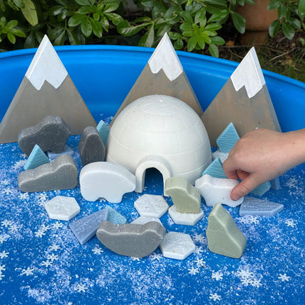 Yellow Door Small World Play Kit – Polar