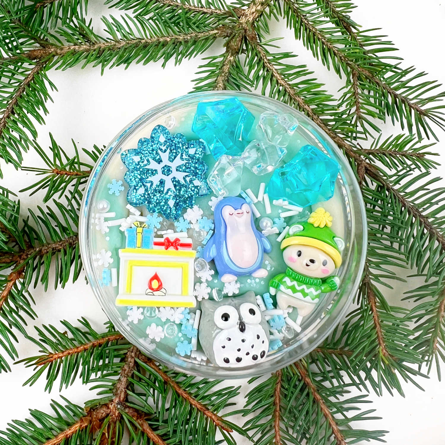 Dutch Dough Surprise Pot Winter Fun