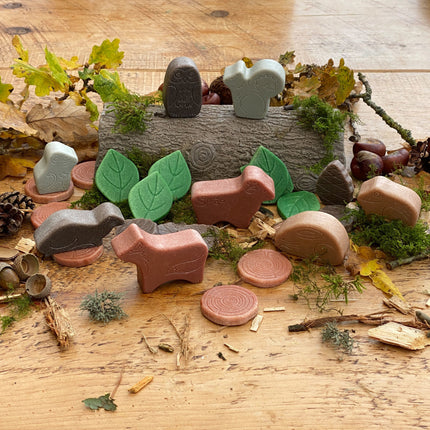 Yellow Door Small World Play Kit – Forest