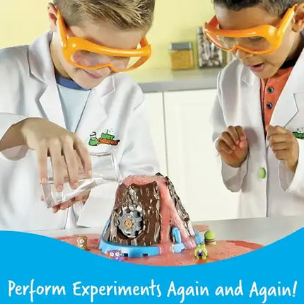 Learning Resources – Beaker Creatures® Bubbling Volcano Reactor™