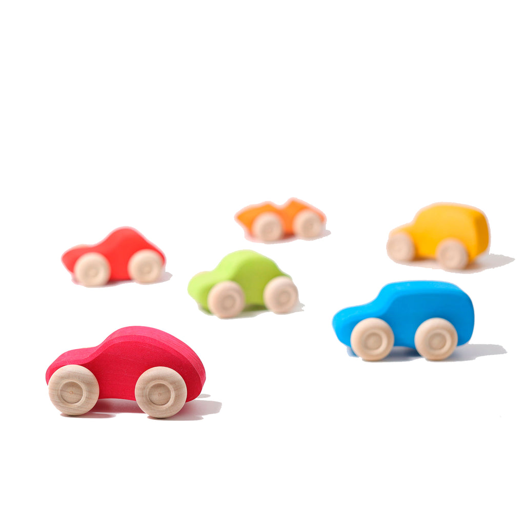Grimm`s 6 houten auto`s in regenboogkleuren