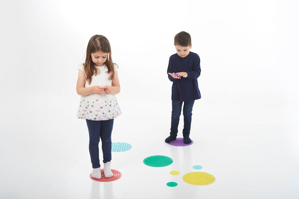 zintuigelijk spel met de sensorische materialen