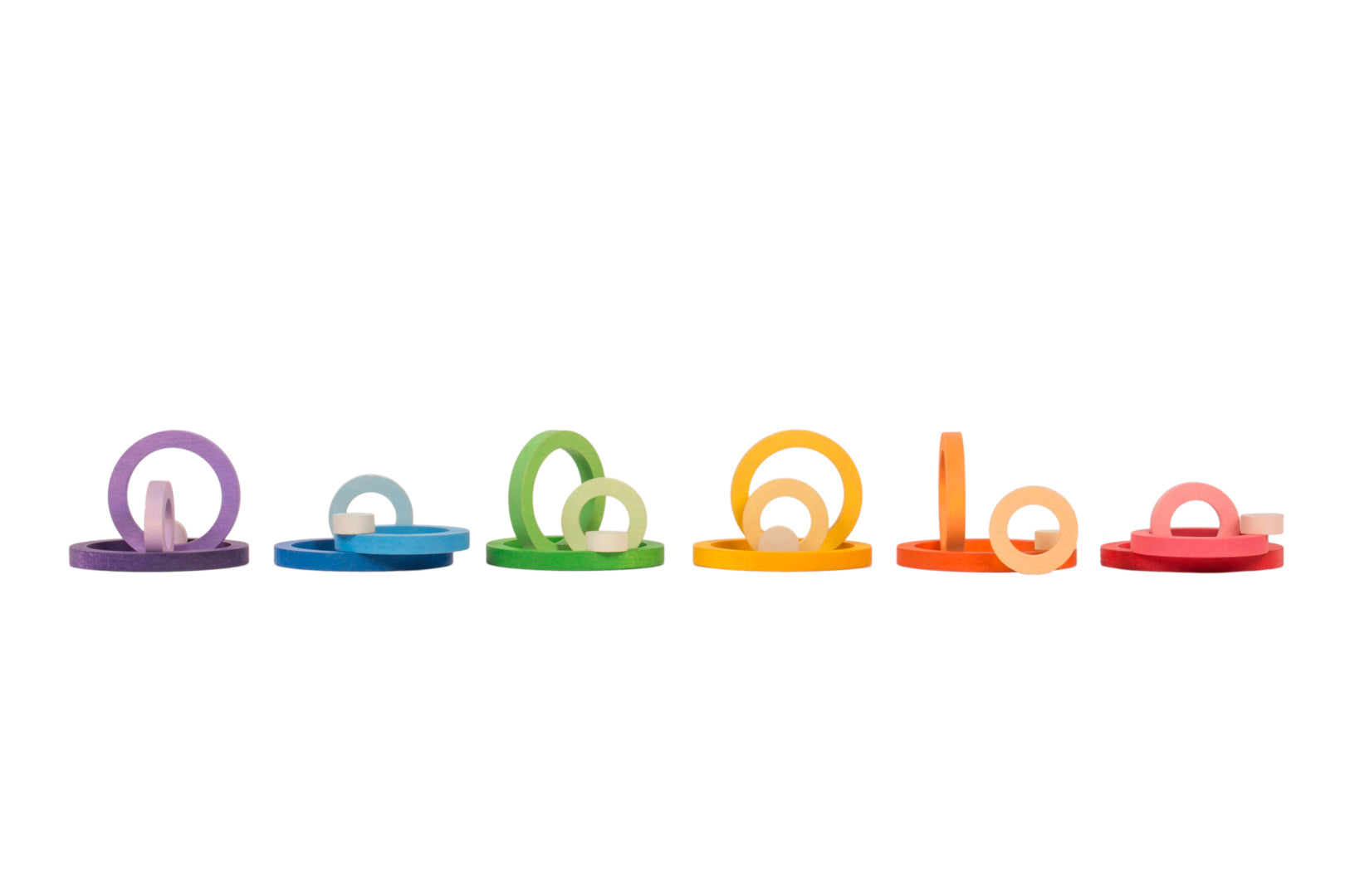 Grapat 24 nest ringen in regenboogkleuren