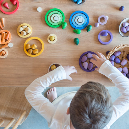 sorteren op kleur met grapat nest ringen