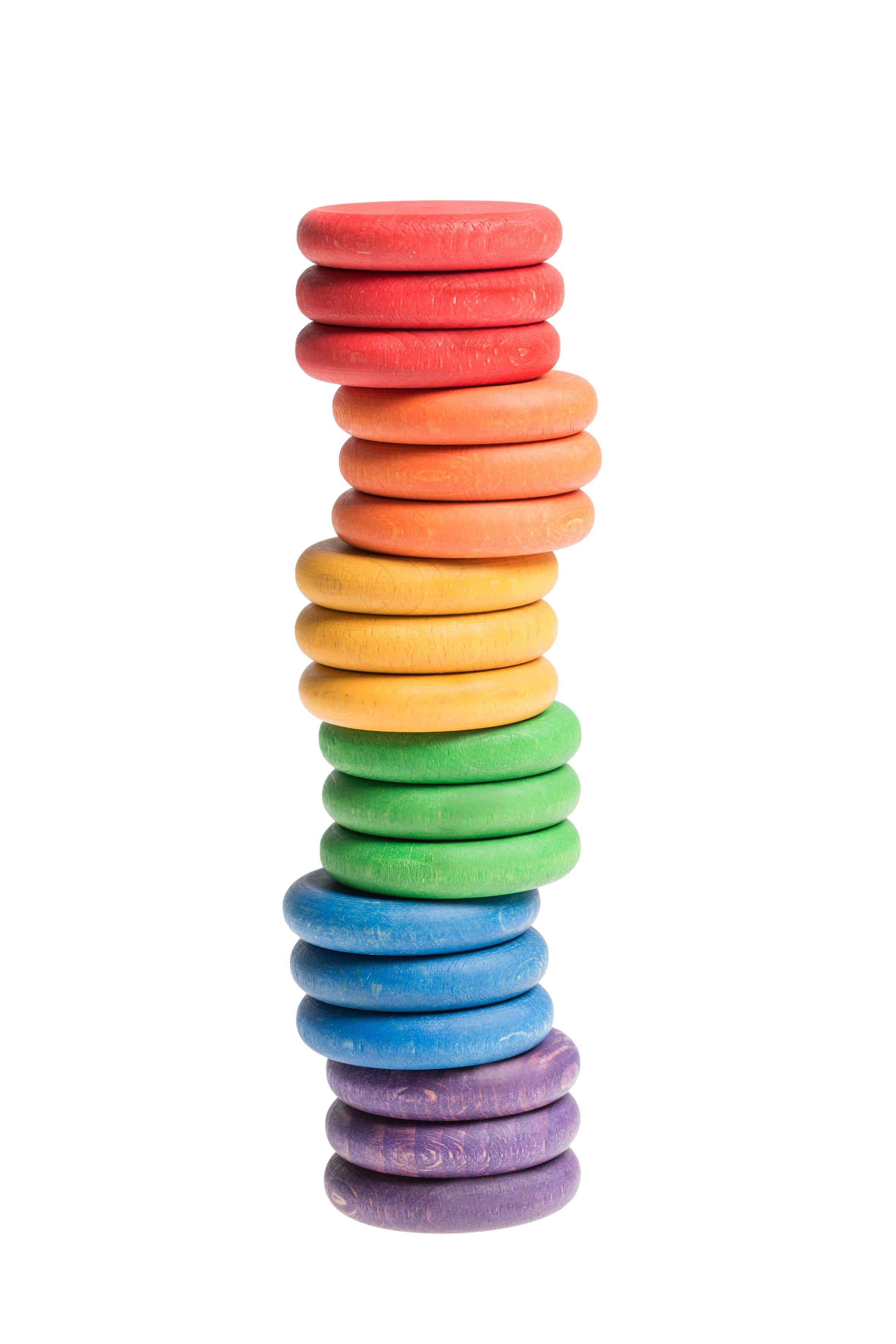 18 gestapelde houten schijven van grapat