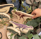 Yellow Door speelset met 8 houten dinosaurussen