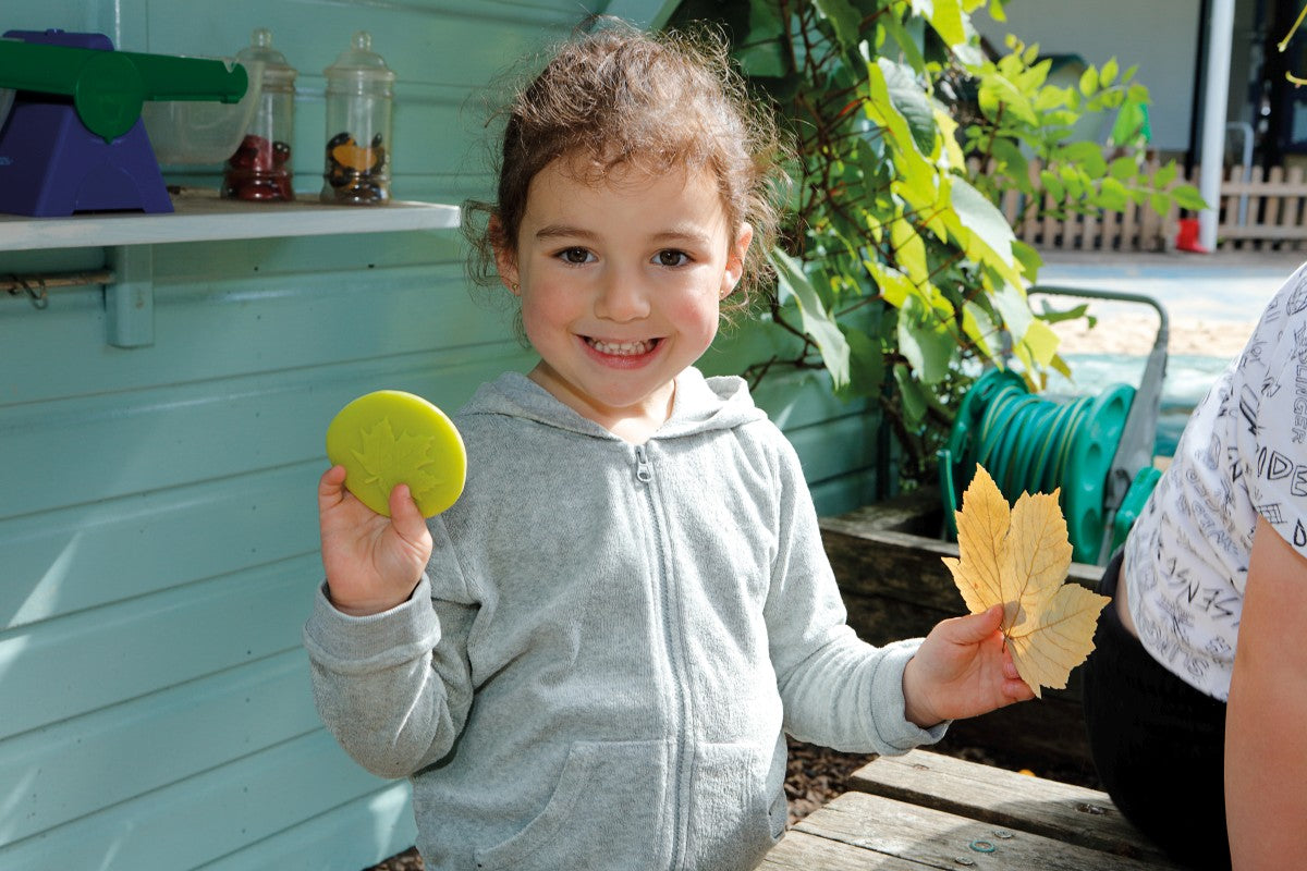 Yellow Door ontdekstenen natuur