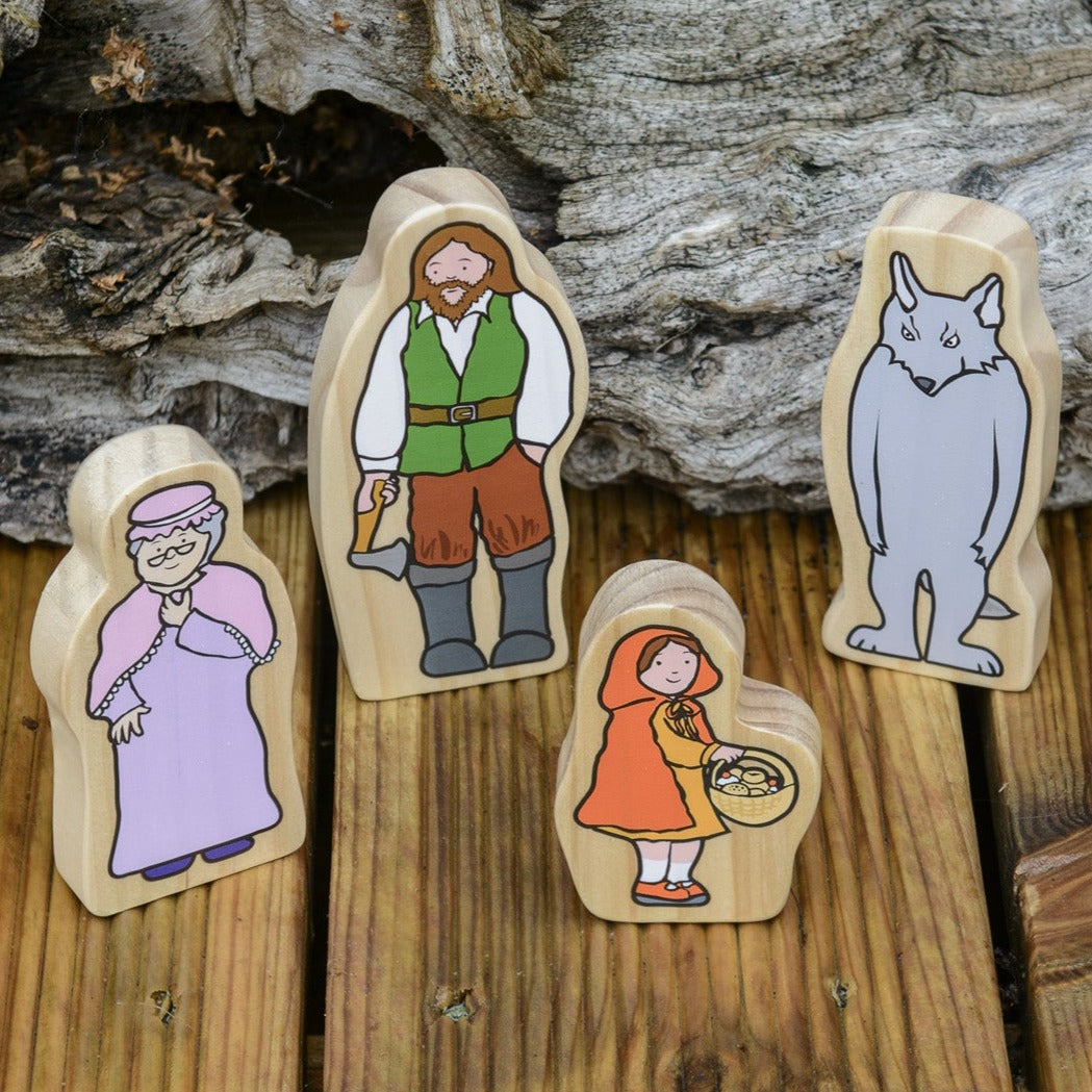 Yellow Door 4 houten figuren Roodkapje
